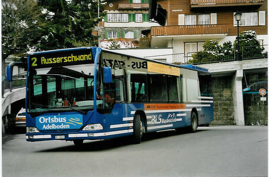 (052'621) - AFA Adelboden - Nr. 1/BE 19'692 - Mercedes am 24. Mrz 2002 beim Autobahnhof Adelboden