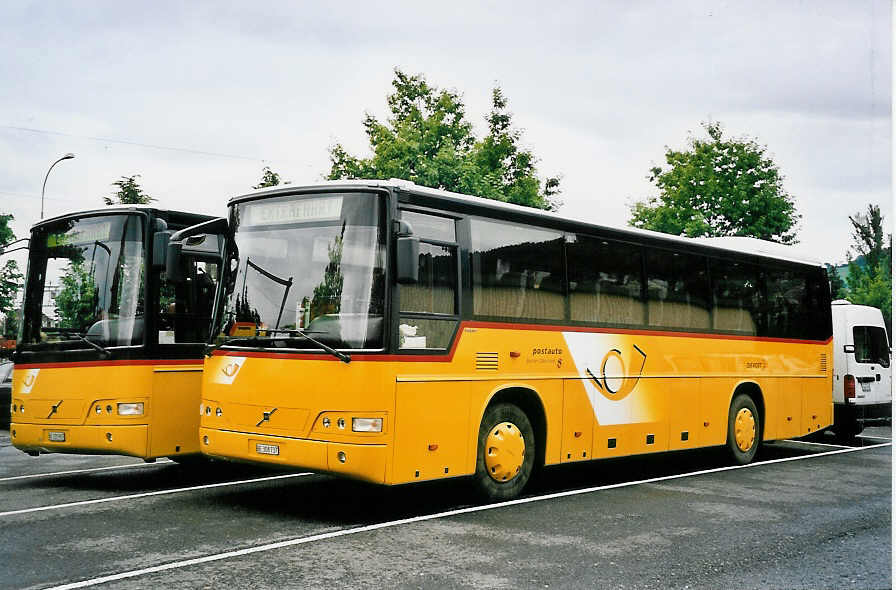 (053'622) - Kbli, Gstaad - BE 308'737 - Volvo am 7. Juni 2002 in Thun, Seestrasse