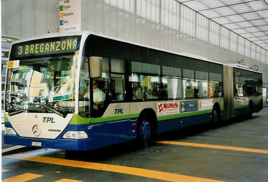 (054'708) - TPL Lugano - Nr. 27/TI 207'018 - Mercedes am 22. Juli 2002 in Lugano, Centro