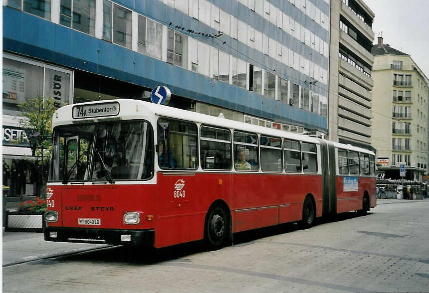 (056'610) - Wiener Linien - Nr. 8040/W 8040 LO - Grf/Steyr am 9. Oktober 2002 in Wien, Landstrasse