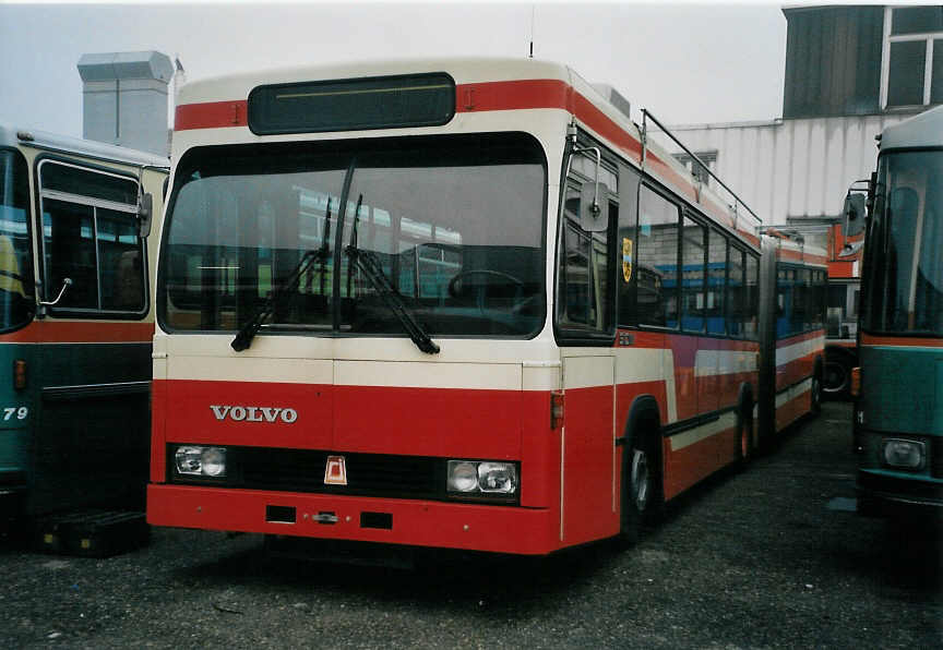(057'902) - VB Biel - Nr. 133 - Volvo/R&J am 27. Dezember 2002 in Biel, BTR