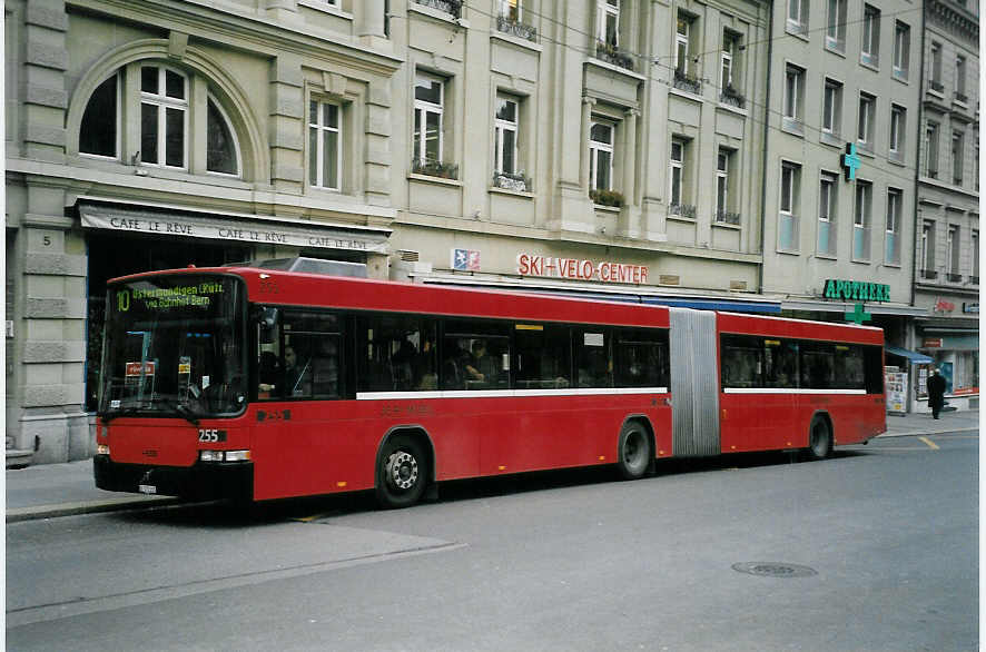 (058'502) - Bernmobil, Bern - Nr. 255/BE 572'255 - Volvo/Hess am 9. Januar 2003 in Bern, Hirschengraben