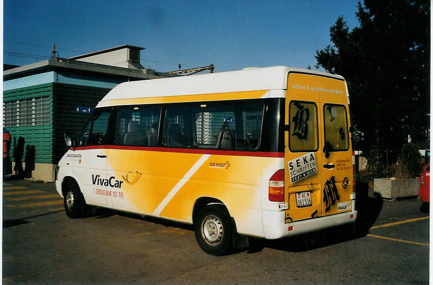 (059'318) - VivaCar, Thun - BE 361'536 - Mercedes am 17. Mrz 2003 beim Bahnhof Thun
