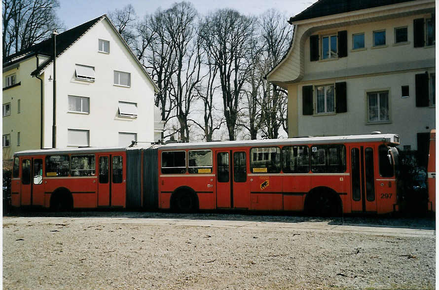 (059'320) - SVB Bern - Nr. 297 - FBW/Hess (ex TPG Genve Nr. 114) am 23. Mrz 2003 in Bern, Burgernziel