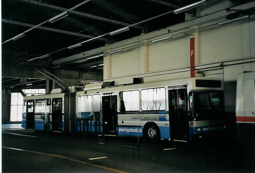 (059'430) - VBSG St. Gallen - Nr. 164 - NAW/Hess Gelenktrolleybus am 29. Mrz 2003 in St. Gallen, Depot