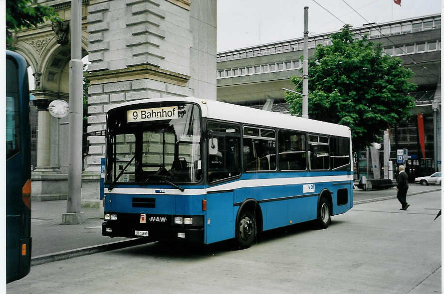 (060'422) - VBL Luzern - Nr. 547/LU 15'689 - NAW/R&J (ex Gowa, Luzern Nr. 47) am 26. Mai 2003 beim Bahnhof Luzern