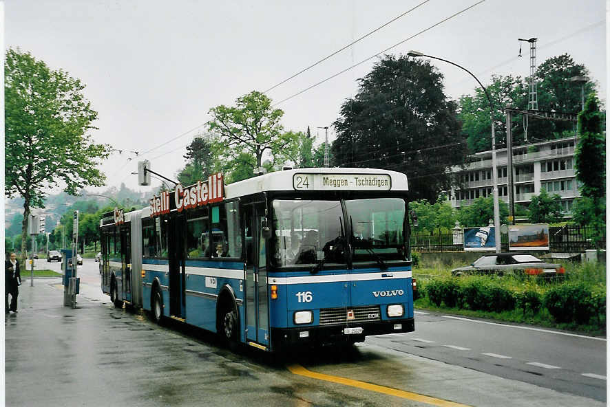(060'527) - VBL Luzern - Nr. 116/LU 15'029 - Volvo/R&J am 26. Mai 2003 in Luzern, Verkehrshaus