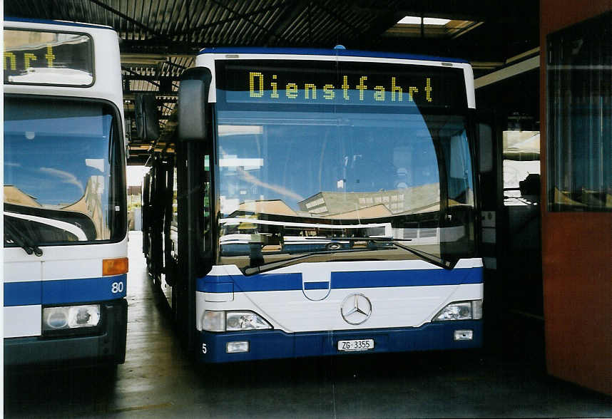 (061'116) - ZVB Zug - Nr. 5/ZG 3355 - Mercedes/Hess am 21. Juni 2003 in Zug, Garage