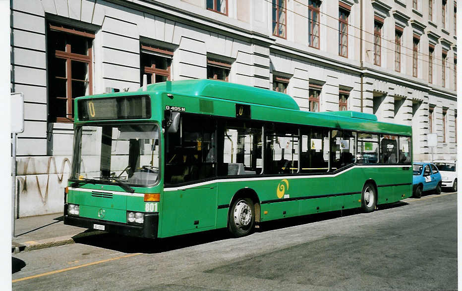 (062'034) - BVB Basel - Nr. 801/BS 2801 - Mercedes am 29. Juli 2003 in Basel, Claragraben