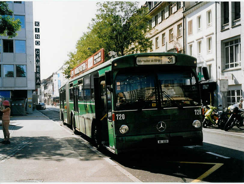 (062'037) - BVB Basel - Nr. 720/BS 3220 - Mercedes/FHS am 29. Juli 2003 in Basel, Claraplatz