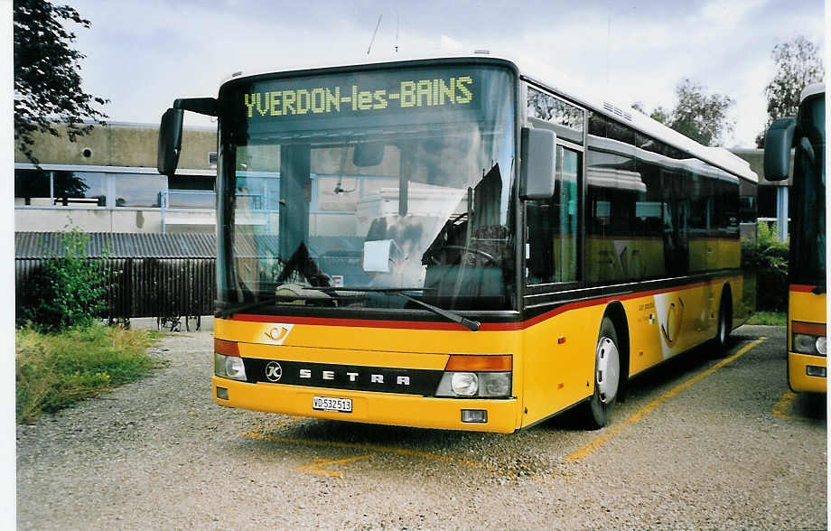 (062'809) - CarPostal Vaud-Fribourg - VD 532'513 - Setra (ex P 25'269) am 30. August 2003 in Yverdon, Garage