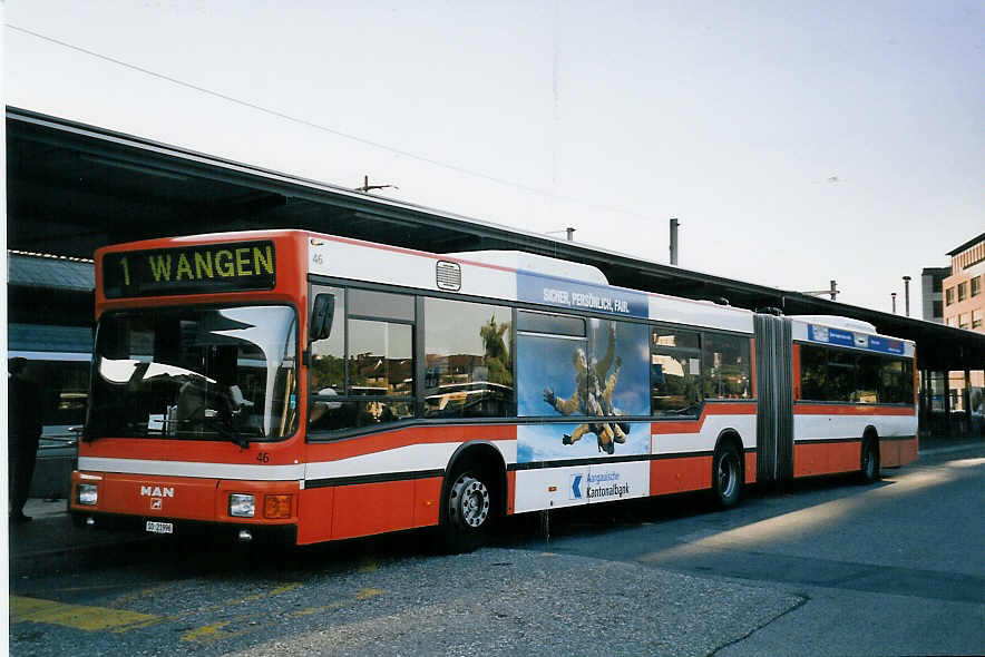 (063'208) - BOGG Wangen b.O. - Nr. 46/SO 21'996 - MAN (ex SOO Olten Nr. 46) am 3. September 2003 beim Bahnhof Olten