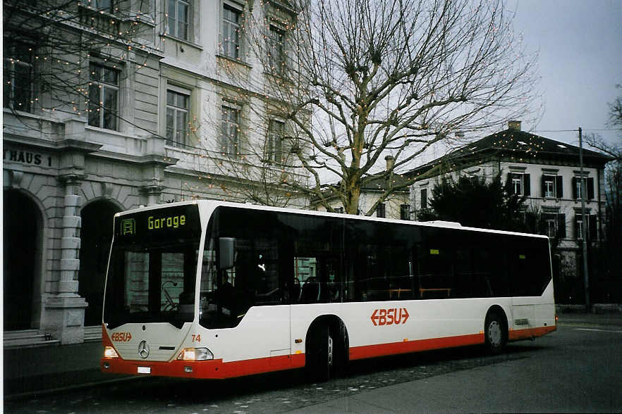 (064'931) - BSU Solothurn - Nr. 74/SO 142'074 - Mercedes am 30. Dezember 2003 in Solothurn, Amthausplatz