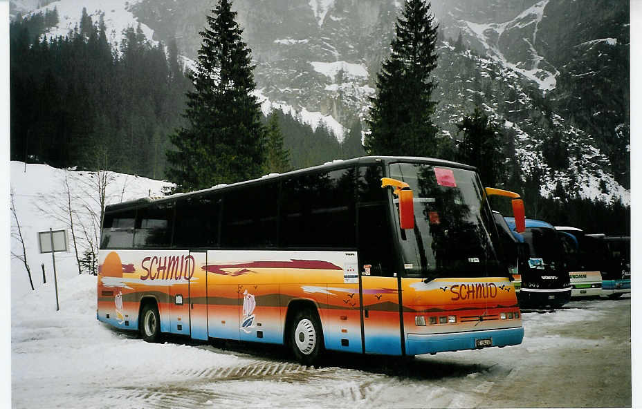 (065'312) - Schmid, Jegenstorf - BE 154'237 - Volvo am 7. Februar 2004 in Adelboden, Unter dem Birg 
