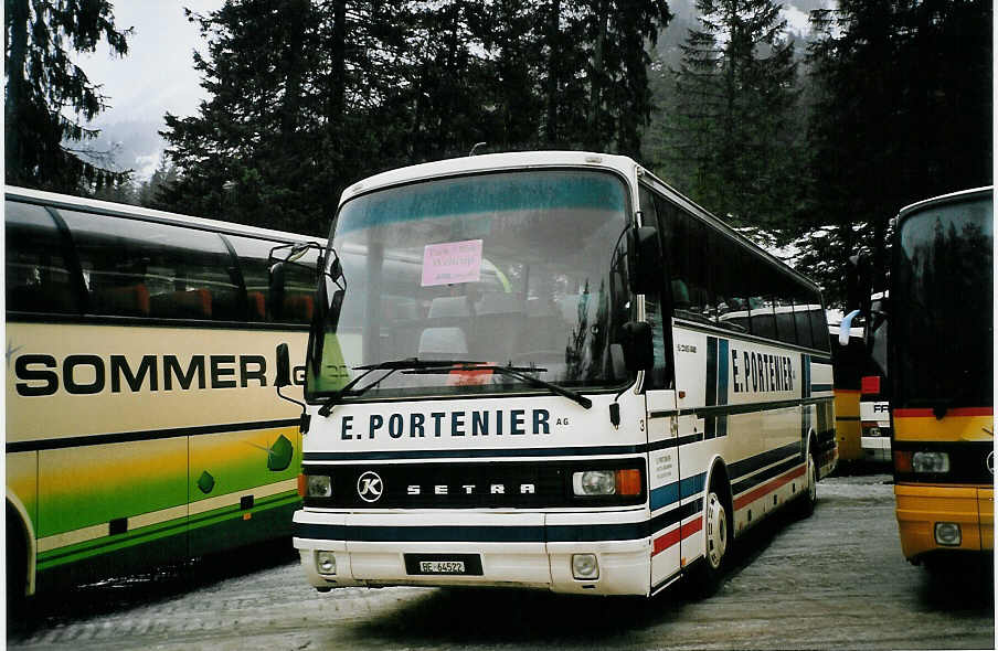 (065'336) - Portenier, Adelboden - Nr. 3/BE 64'522 - Setra am 7. Februar 2004 in Adelboden, Unter dem Birg