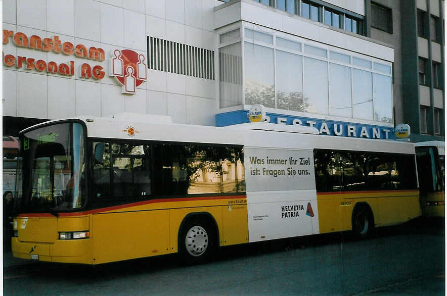 (066'617) - PostAuto Graubnden - GR 159'345 - Volvo/Hess (ex P 25'676) am 20. April 2004 beim Bahnhof Chur