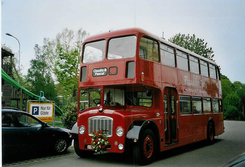 (067'410) - Piccadilly Tours, Winterthur - ZH 561'006 - Bristol (ex Londonbus Nr. FLF 160) am 8. Mai 2004 in Matzingen, Restaurant Mhli