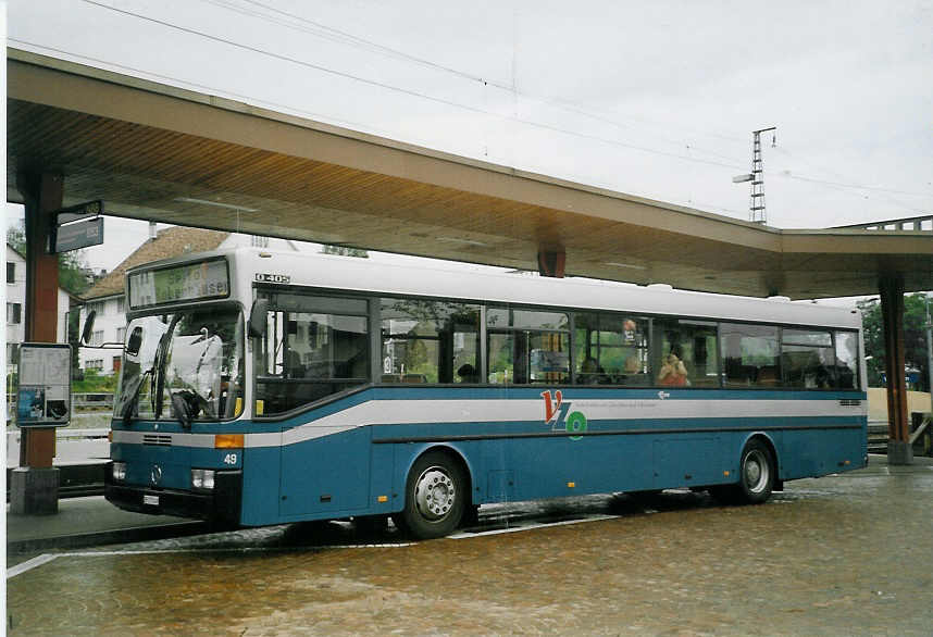 (068'435) - VZO Grningen - Nr. 49/ZH 175'549 - Mercedes am 19. Juni 2004 beim Bahnhof Wetzikon