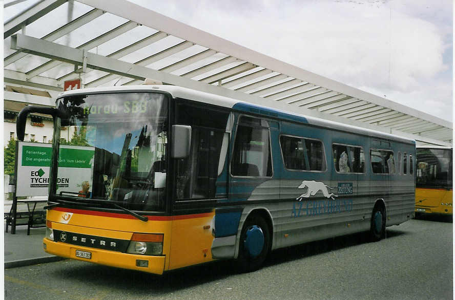 (069'324) - PostAuto Aargau - AG 363'182 - Setra (ex P 25'665) am 10. Juli 2004 beim Bahnhof Zofingen