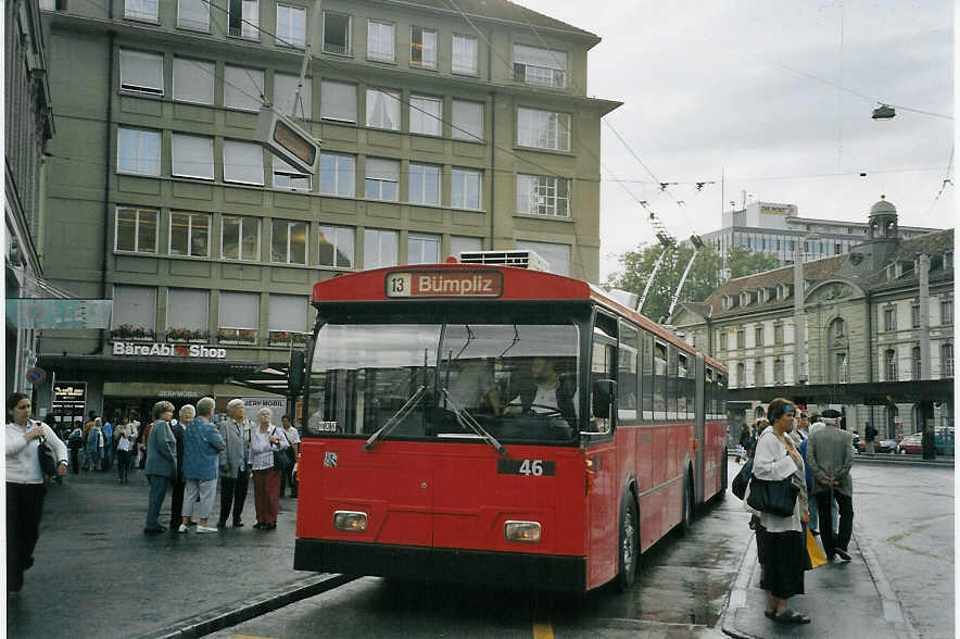 (070'003) - Bernmobil, Bern - Nr. 46 - FBW/Hess Gelenktrolleybus am 19. August 2004 beim Bahnhof Bern