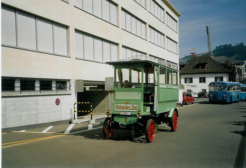 (070'907) - AGZ Zug - Nr. 5/3301 E - Orion am 11. September 2004 in Zug, Garage (Jahrgang 1899!)