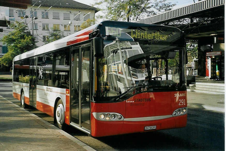 (071'435) - SW Winterthur - Nr. 291/ZH 730'291 - Solaris am 4. Oktober 2004 beim Hauptbahnhof Winterthur