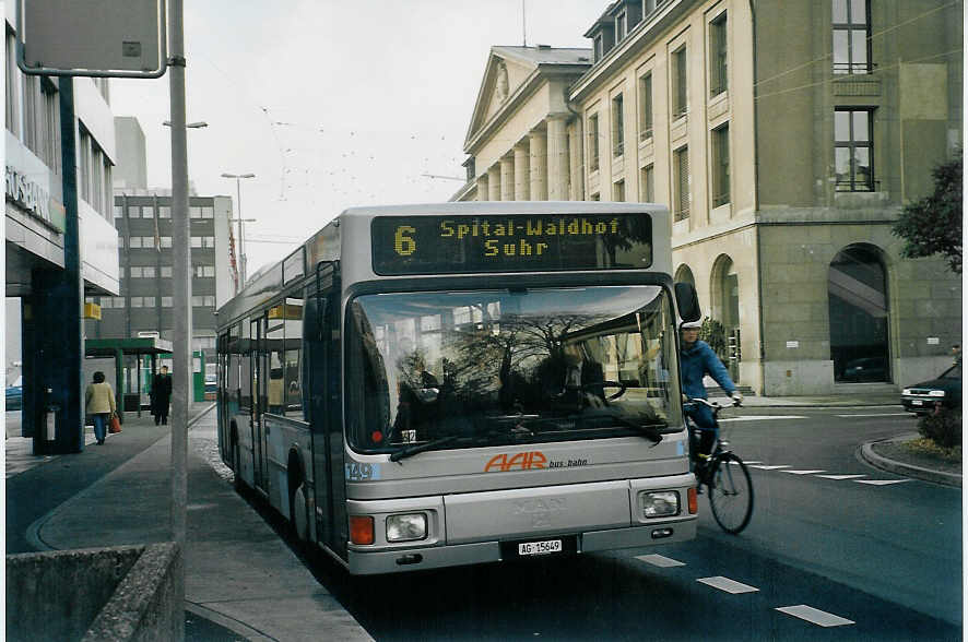 (072'735) - AAR bus+bahn, Aarau - Nr. 149/AG 15'649 - MAN am 27. November 2004 beim Bahnhof Aarau