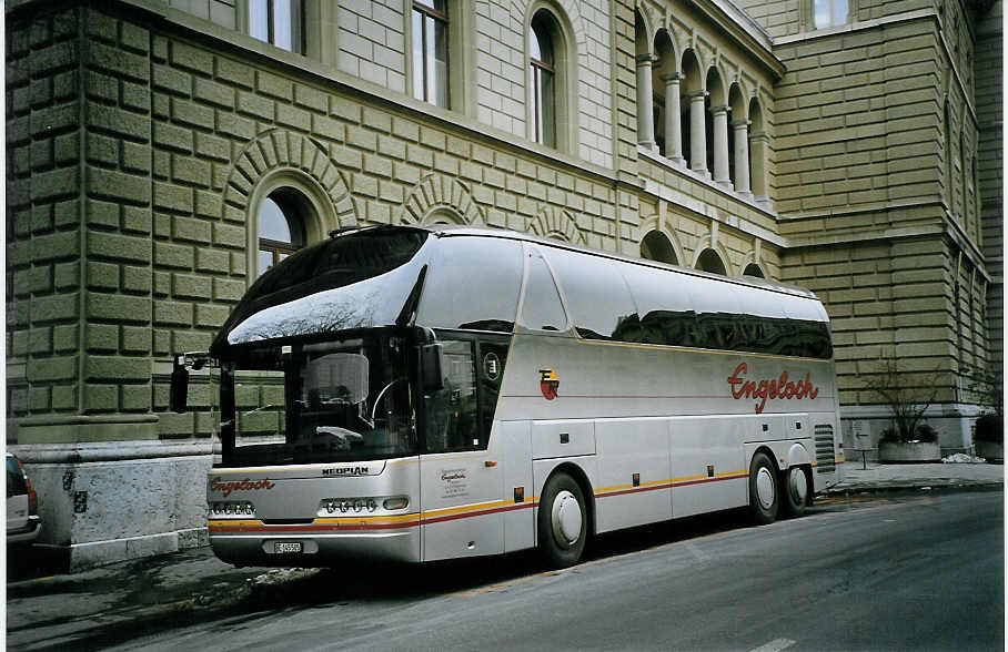 (074'433) - Engeloch, Riggisberg - BE 145'505 - Neoplan am 10. Februar 2005 in Bern, Bundeshaus