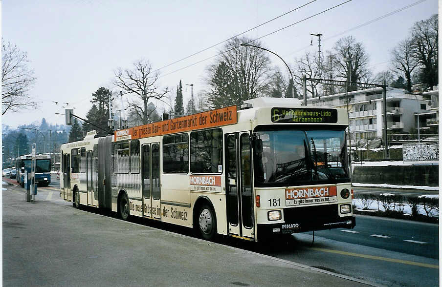 (075'313) - VBL Luzern - Nr. 181 - NAW/Hess Gelenktrolleybus am 25. Februar 2005 in Luzern, Verkehrshaus