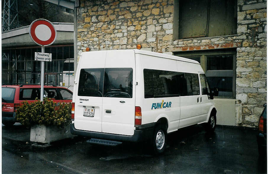 (075'422) - Funi-Car, Biel - Nr. 70/BE 217'570 - Ford am 5. Mrz 2005 in Biel, Garage