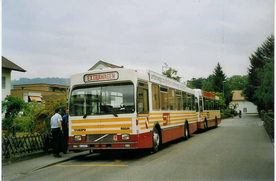 (077'327) - STI Thun - Nr. 33/BE 419'033 - Volvo/R&J (ex SAT Thun Nr. 33) am 6. Juni 2005 in Thun-Lerchenfeld, Endstation