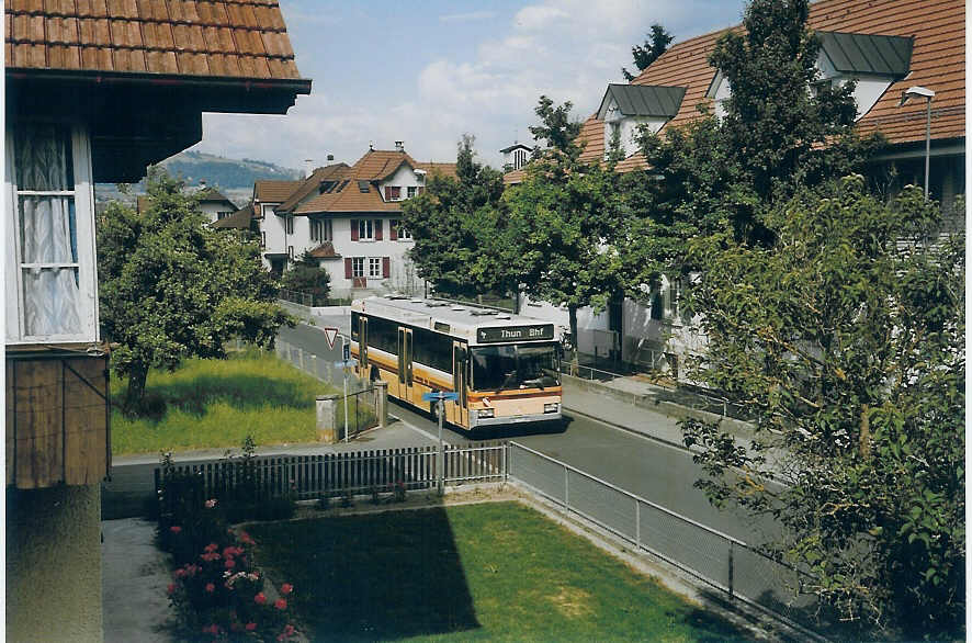 (077'411) - STI Thun - Nr. 61/BE 452'461 - Mercedes/R&J am 12. Juni 2005 in Thun-Lerchenfeld, Langestrasse