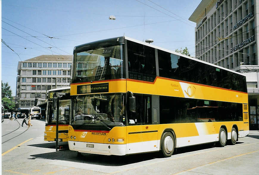 (079'210) - Schwizer, Goldach - SG 121'190 - Neoplan am 28. Juli 2005 beim Bahnhof St. Gallen