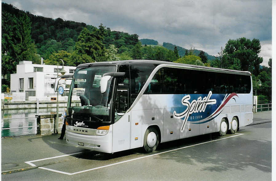 (079'504) - Spirit, Interlaken - Nr. 20/BE 272'684 - Setra am 14. August 2005 bei der Schifflndte Thun