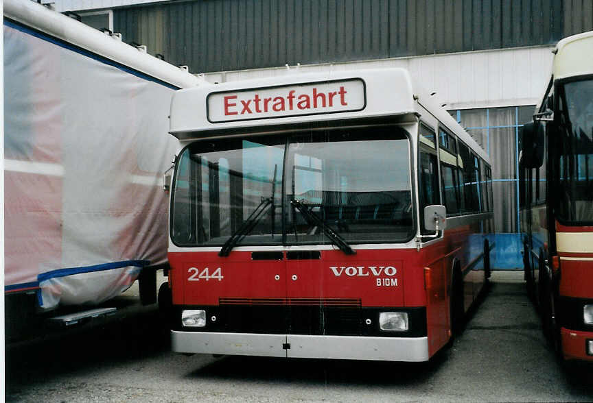 (080'002) - WV Winterthur - Nr. 244 - Volvo/Hess am 27. August 2005 in Biel, BTR