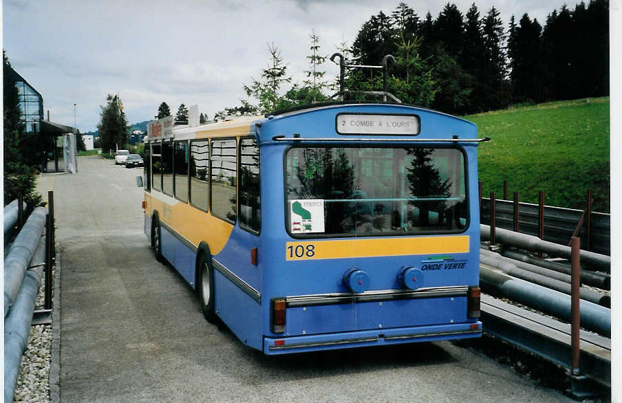(080'012) - TC La Chaux-de-Fonds - Nr. 108 - FBW/Hess-Haag Trolleybus am 27. August 2005 in La Chaux-de-Fonds, Dpt