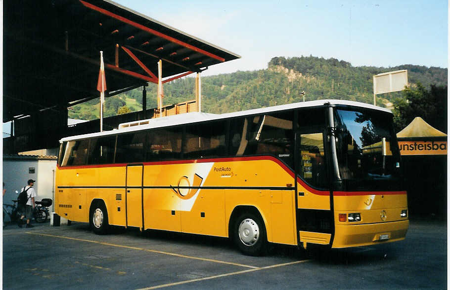 (080'216) - PostAuto Nordschweiz - SO 149'614 - Mercedes (ex P 26'012; ex Steiner, Meikirch) am 1. September 2005 in Thun, Grabengut