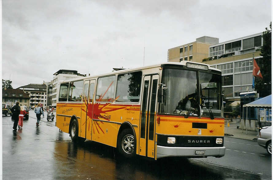 (080'421) - Party-Bus, Ruswil - LU 117'112 - Saurer/R&J am 17. September 2005 beim Bahnhof Thun