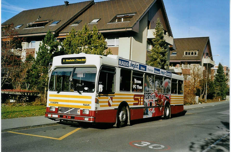 (081'531) - STI Thun - Nr. 36/BE 443'836 - Volvo/R&J (ex SAT Thun Nr. 36) am 20. November 2005 in Thun, Schorenfriedhof