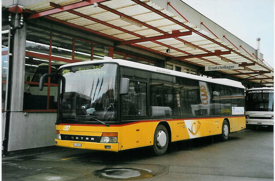 (081'617) - PostAuto Aargau - Nr. 10/AG 428'669 - Setra (ex P 25'605) am 28. November 2005 in Kloten, EvoBus