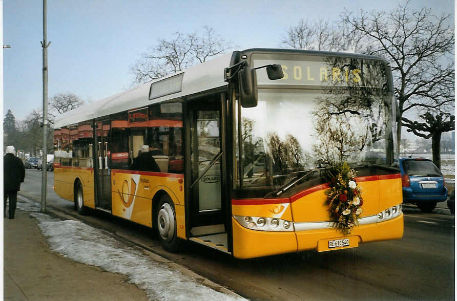 (082'608) - PostAuto Bern - BE 610'540 - Solaris am 14. Januar 2006 in Interlaken, Jungfrau 