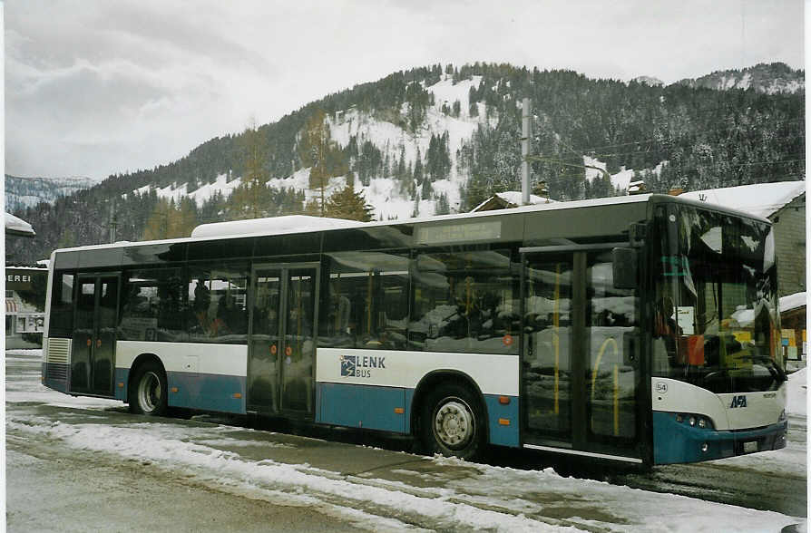 (083'224) - AFA Adelboden - Nr. 54/BE 611'056 - Neoplan (ex VBZ Zrich Nr. 243) am 19. Februar 2006 beim Bahnhof Lenk