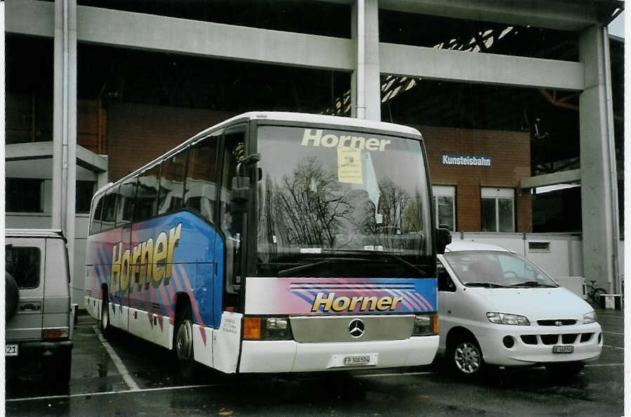 (083'331) - Horner, Tafers - Nr. 4/FR 300'504 - Mercedes am 4. Mrz 2006 in Thun, Grabengut
