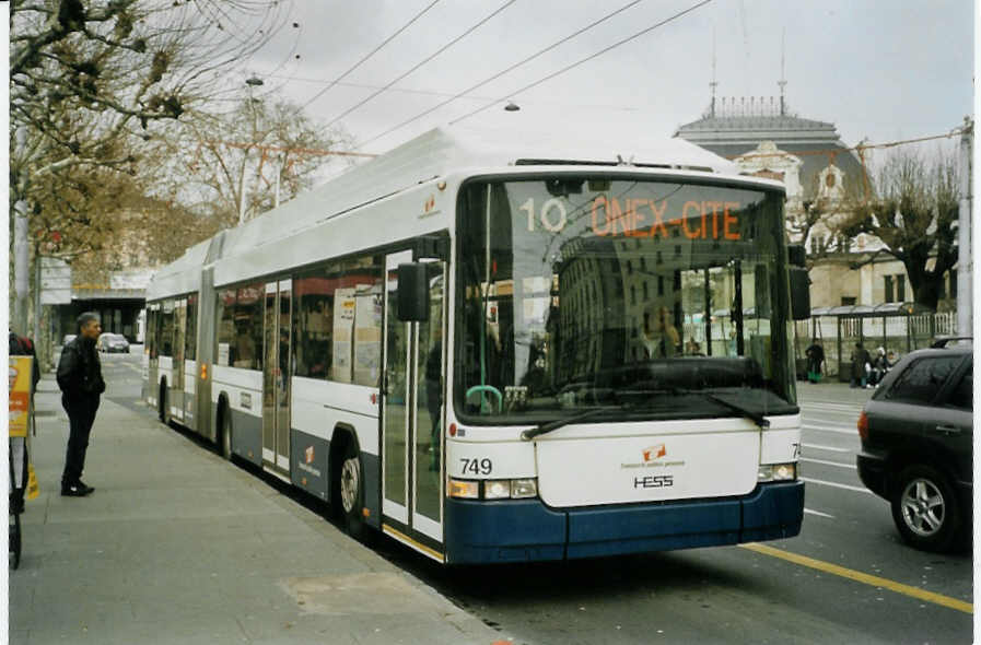 (083'435) - TPG Genve - Nr. 749 - Hess/Hess Gelenktrolleybus am 6. Mrz 2006 in Genve, 22-Cantons