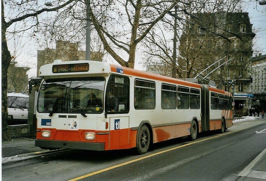 (083'718) - TL Lausanne - Nr. 888 - Saurer/Hess Gelenktrolleybus (ex TPG Genve Nr. 659) am 6. Mrz 2006 in Lausanne, Tunnel