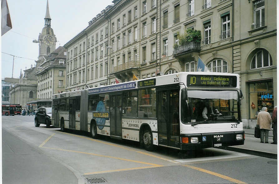 (084'827) - Bernmobil, Bern - Nr. 212/BE 513'212 - MAN am 10. Mai 2006 beim Bahnhof Bern