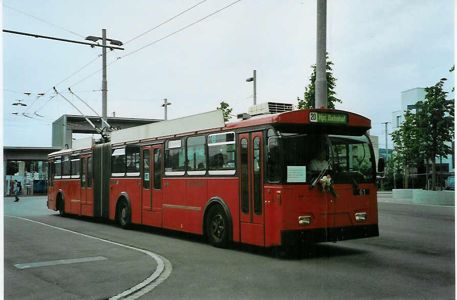 (085'714) - Bernmobil, Bern - Nr. 61 - FBW/Hess Gelenktrolleybus am 28. Mai 2006 in Bern, Wankdorf