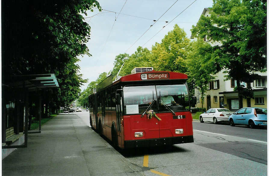 (085'717) - Bernmobil, Bern - Nr. 61 - FBW/Hess Gelenktrolleybus am 28. Mai 2006 in Bern, Schlossmatte