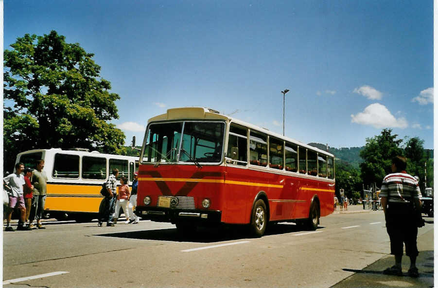 (086'615) - Looser, Elm - GL 29'855 - Saurer/Tscher (ex Polizeidirektion, Bern; ex P 24'657) am 18. Juni 2006 in Hinwil, AMP