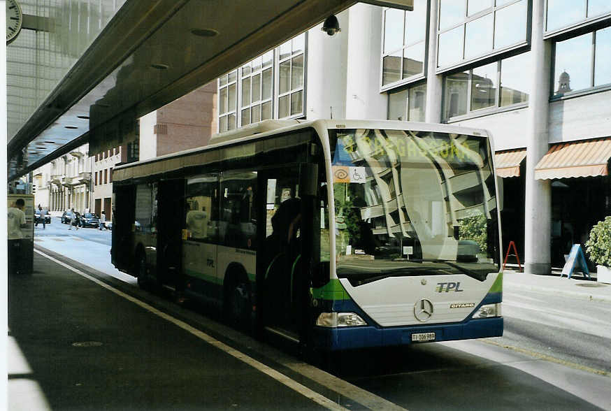 (088'613) - TPL Lugano - Nr. 20/TI 106'989 - Mercedes am 2. August 2006 in Lugano, Centro